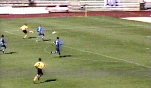 01-aue1.jpg