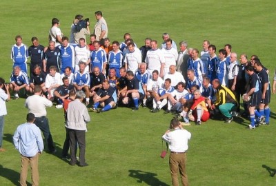  Geballte Ladung Jenaer Fußballgrößen.
Schlüsselwörter: Jena Tiflis