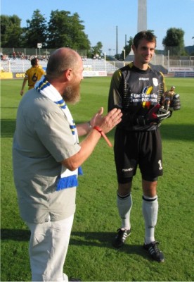  ... 2002/03 vom SC-Vorsitzenden ausgezeichnet.
Schlüsselwörter: Berbig Tamme Supporters Club Spieler der Saison