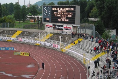  Protest der Zwickauer Fans.
Schlüsselwörter: Gästeblock