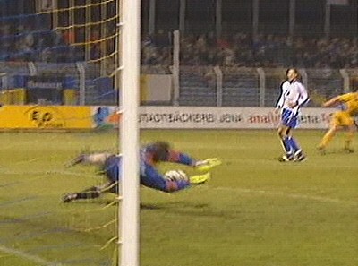  ... gehalten.
 Und auch in der 2. Halbzeit gab es eigentlich nur Jenaer Chancen, aber es blieb beim 1:0.
