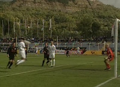  Kopfball von Werner ...
Schlüsselwörter: Werner