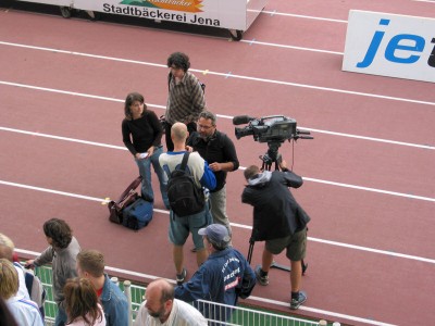 Deutsche Welle TV hätte sich für die Reportage über den FCC besser ein Auswärtsspiel ausgesucht.
