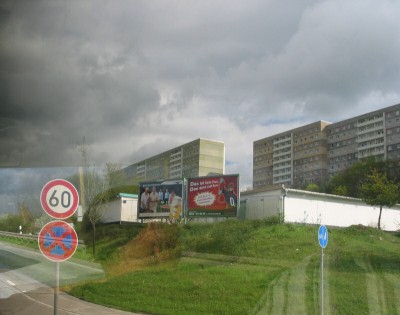 Dunkle Wolken über Erfurt.
