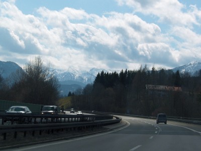 Das wunderbare Wetter wurde zunächst zu einem Ausflug Richtung Berge genutzt ...
