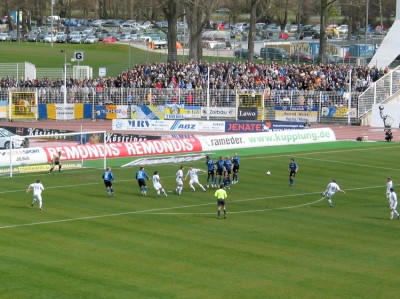 Nach zögerlichem Beginn bestimmt der FCC das Spiel
