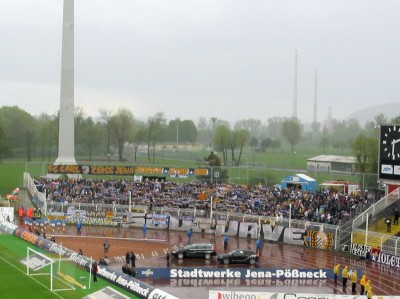 Schalparade in der Südkurve
