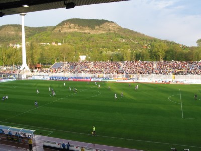 Dann kam sogar die Sonne noch raus, aber leider nicht auf dem Spielfeld
