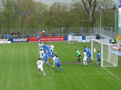 Gleich kann Nulle parieren, doch der Nachschuss sitzt - 0:2
