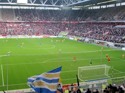 Düsseldorf setzt dreimal richtig nach und führt kurz nach der Halbzeitpause 1:0
