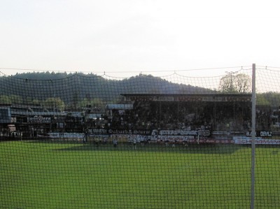 ... und schwups, irgendwo da hinten wird das 1:0 durch Hähnge bejubelt
