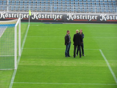 Wir begrüßen das Schiedsrichterkollektiv
