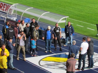 Die Titanen müssen bei 0:2 Pausenrückstand zur Ehrung
